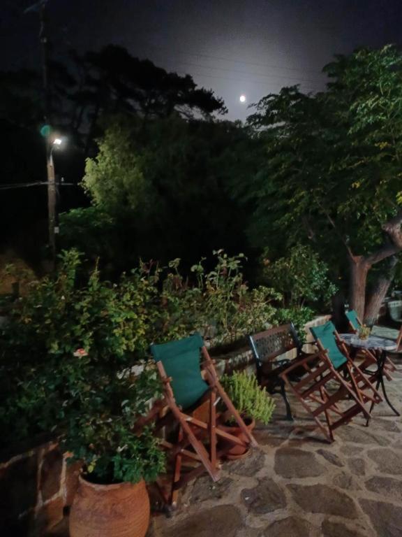 Hotel Rena Ágios Kírykos Екстериор снимка